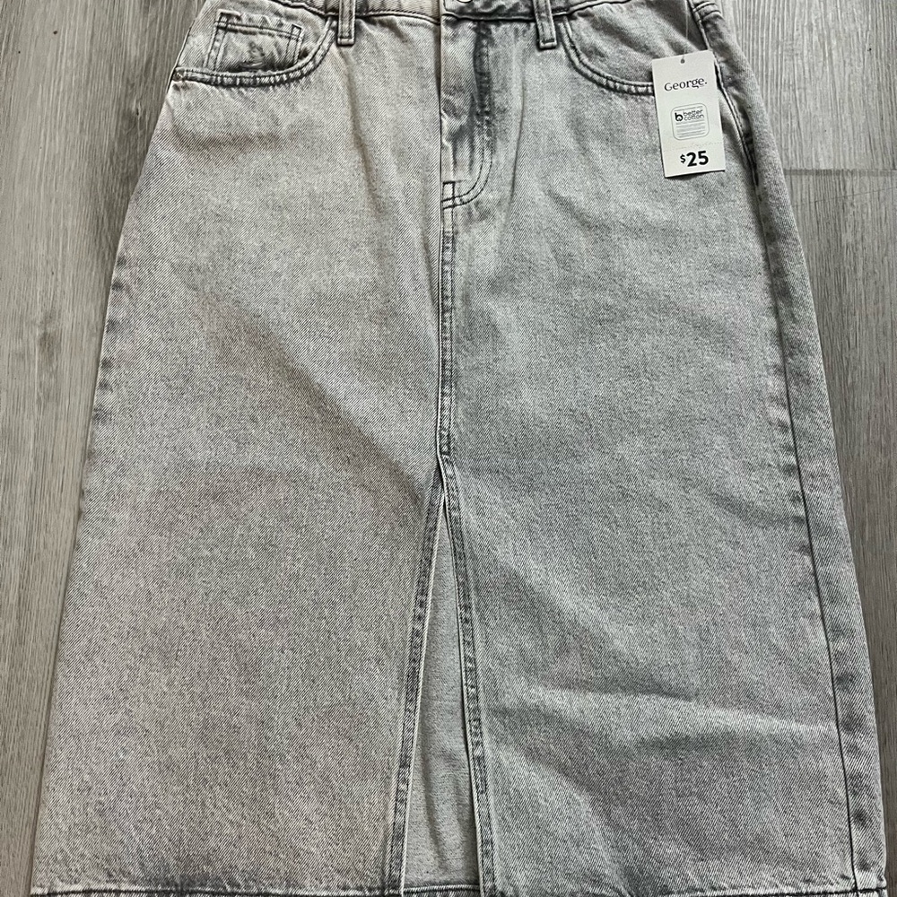 🔥007–NWT George Light Gray Denim Skirt